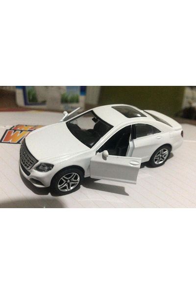 Sunman Toy Metal Model Car Pop up Door 1/36 Pull Drop White