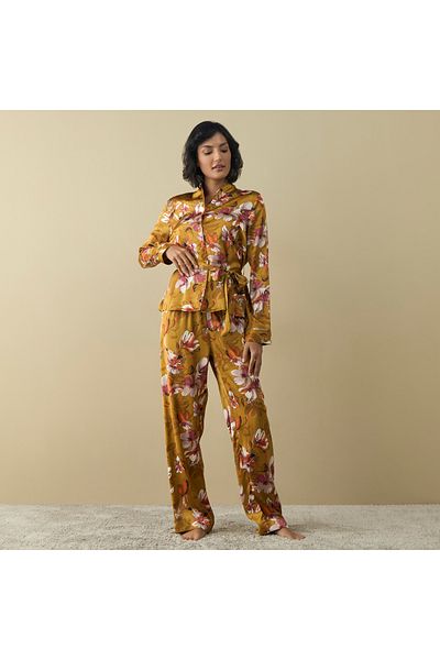 FAV All-Over Floral Print Shirt with Belt Tie-Up and Pyjama Set