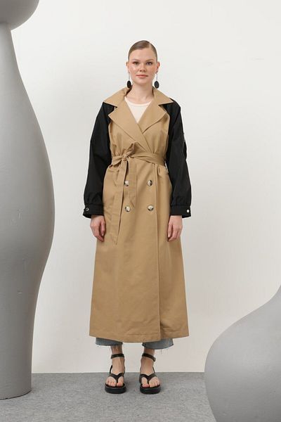 Puane Women's Sleeve Zipper Detailed Trench -