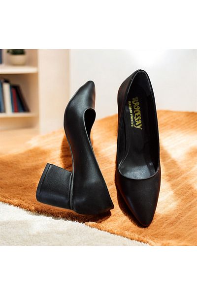 Lion Square Heel Flat Sitiletto