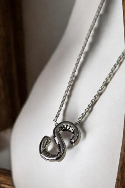 MakeWell Letter Design Simple Chain Letter Necklace Silver Color Letter Necklace
