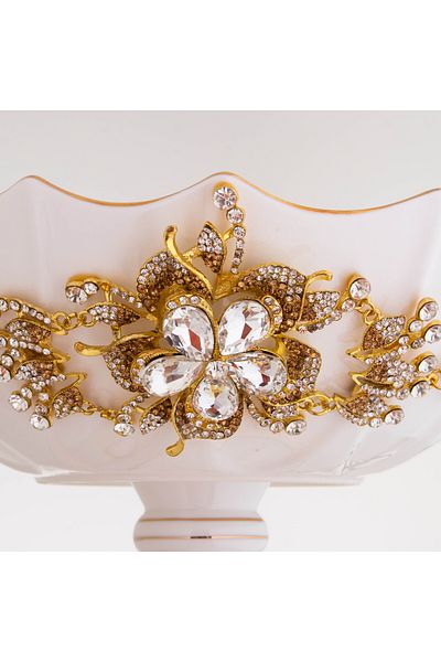 Dania Porcelain dessert plate with gold metal base