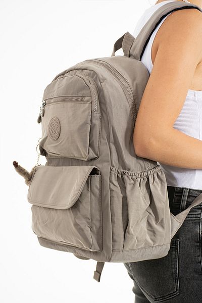 YOGII Μοντέλο Gones Unisex Αδιάβροχο ύφασμα με θήκη για φορητό υπολογιστή Μεγάλο σχολικό σακίδιο ταξιδιού