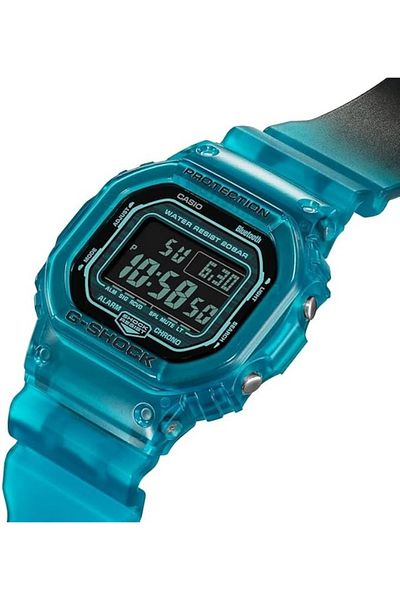 Casio G-shock Mens Watch Sports Collection With Bluetooth Dw-b5600g-2dr