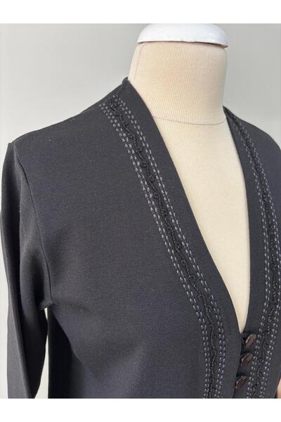 Özenli Triko Çelik Örgü Siyah Anne Hırka 3 Düğmeli Rte Nakışlı
