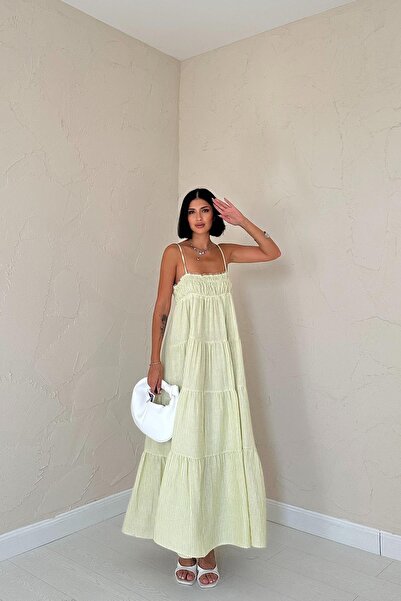 buqre's moda Φόρεμα Midi Season με ριγέ λουράκι Gipe με λεπτομέρειες από μουσ...