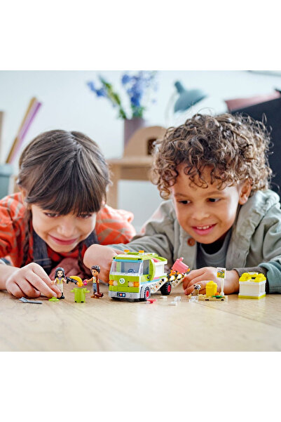 LEGO Friends 41712 Truck - Construction Set For Kids Ages 6 And Up (259 PIECES)