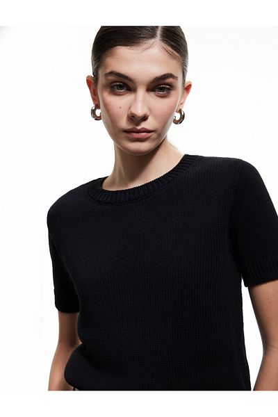 Koton Crew Neck Short Sleeve Knitwear Sweater