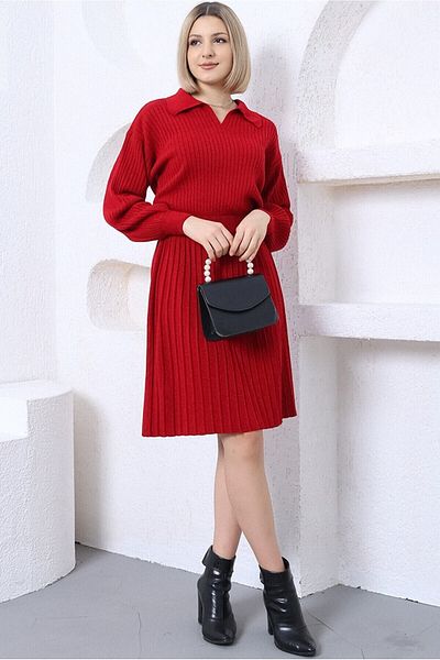 VEGENZE Rochie de tricot cu fustă plisată cu decolteu în V polo roșu pentru femei