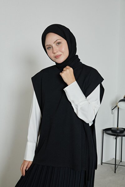 Foremia Side Tie Sweater-Black