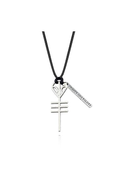 Takara Tomy necklace Twenty One Rock Band Necklaces & Pendants Cord BFF Best Friends Skeleton Necklace Punk Men