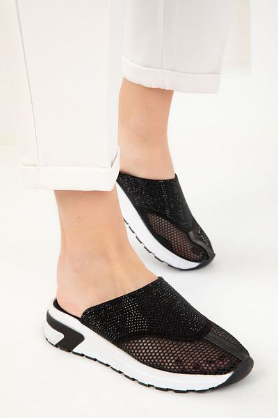 SOHO Women's Black Slippers 20253