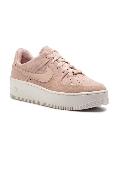 Nike Sneakers Beige Erwachsene