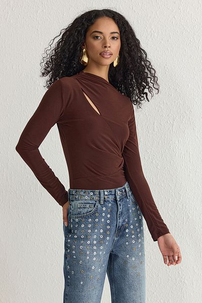 Trendyol Collection Кафяви изрязани/прозоречни детайли, плетени с шнур Tprss25Bd00000