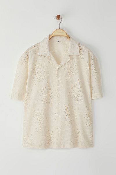 Trendyol Collection Boxy Ecru Shirt – TMNSS25GO00044