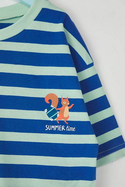 TRENDYOLKIDS Tyrkysové chlapecké pruhované pletené tričko TKDSS25TS00037