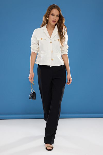 Trendyol Collection Jachetă de blugi cu nasturi albi TWOSS25CE00033