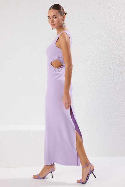 Trendyol Collection Fliederfarbenes, gerades, mit Steinen bedrucktes, gewebtes Finike-Maxikleid für Abend und Heimkehr