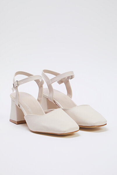 TRENDYOL SHOES Boty na podpatku