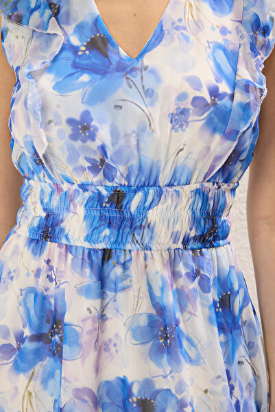 Kolekcia Trendyol Modré kvetinové mini tkané šaty Twoss25El00423