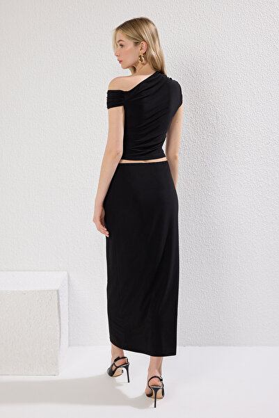 Trendyol Collection Black Knitted Suit with Asymmetrical Neckline and Drape Detail - Flexible Body Sitting Twoss25Au00003