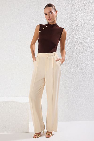 Trendyol Collection Brown Stand Collar Accessory Detailed Knitted Stylish Blouse Tprss25Bz00020