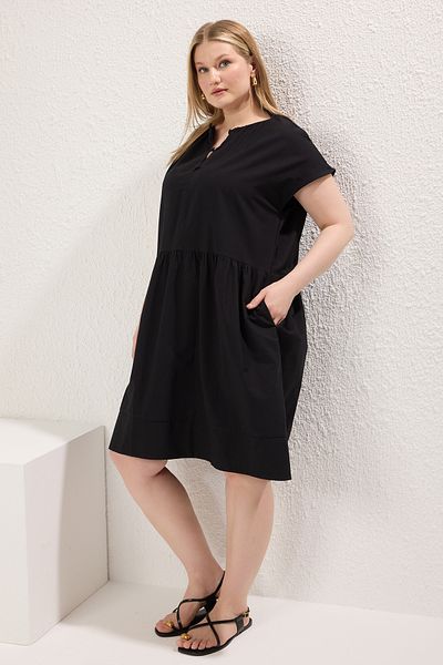 Trendyol Curve Black Poplin Woven Plus Size Dress