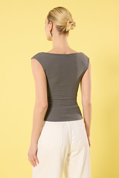 Trendyol Collection Anthracite Square Neck Bodysitting Blouse - Twoss25Bz00370