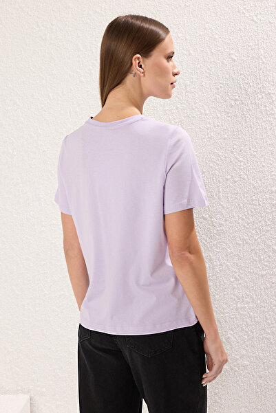 Trendyol Collection Πλεκτό μπλουζάκι λιλά κεντημένο 100% βαμβάκι - Regular Fit TWOSS24TS00160