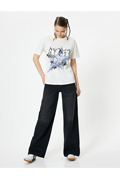 Koton Τυπωμένο μπλουζάκι με κοντό μανίκι Crew Neck Άνετη εφαρμογή