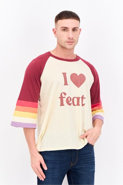 Feat تي شيرت رجالي مطبوع عليه رسومات بأكمام 3/4 ورقبة دائرية، لون بيج