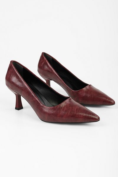 Shoeberry Zahara Damen Schuhe mit Stilettoabsatz und Schlangenmuster in Burgunderrot