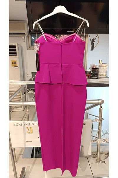 Robes Women's Strapless Feather and Stonework Detailed Slit Stylish Evening Dress