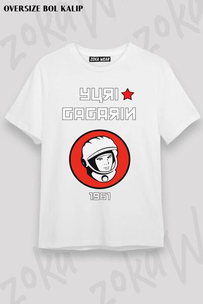 ZOKAWEAR Yuri Gagarin Cccp Space Space Printed Unisex Oversize Tshirt