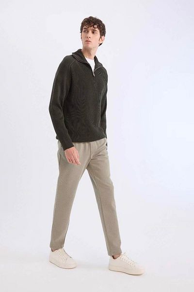 DeFacto Basic-Jogginghose – gerade Taille, Schnürtasche, gerades Bein C6022AX25SP