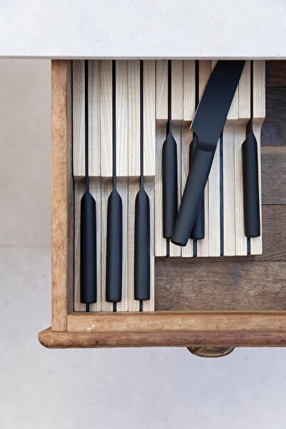 Berghoff Essentials Boning Knife 16Cm Kuro