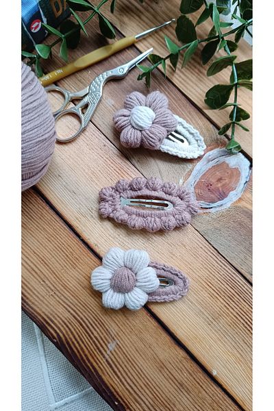 D&D CONCEPT Soft Colors Baby Girl's Hair Clip Snap Clip Set of 3 Baby Clip - Girl's Hair Clip Daisy