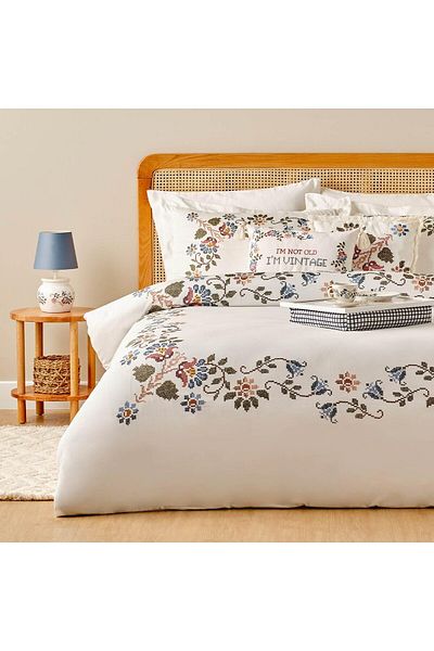 STOREMAX Vintage Floral Print White Satin Duvet Cover Set - 100% Cotton, Double