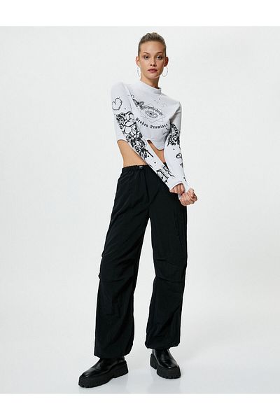 Koton Fallschirmhose mit bequemer Passform und Cargotasche