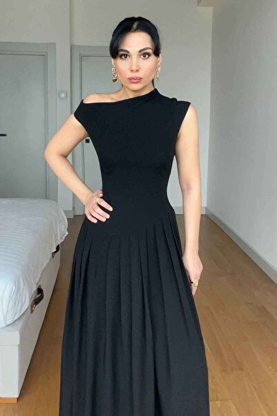 Seda Yalçın Atelier Black Boat Neck Waist Detailed Pleated Dress
