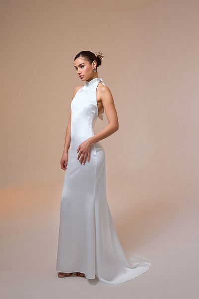 Mozto Halley Halter Yaka Макси бяла сатенена рокля