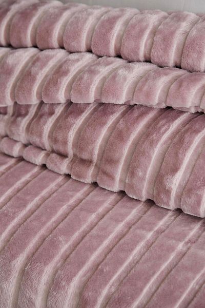 Apricitas HOME Gentle Blush Blanket 200/220 - Blanket