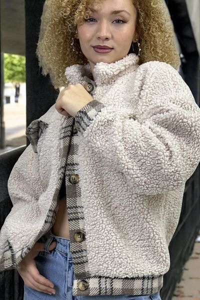 yagmurberen Button Closure Plaid Patterned Unlined Plush Coat