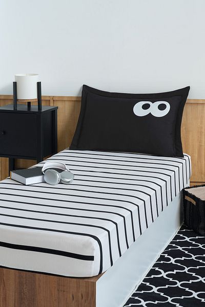 Eponj Home Single Black Funny Pes Elastic Sheet Set
