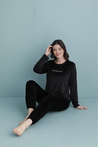 FORMO Women's Black Velvet Long Sleeve Elastic Leg High Quality Pajamas Set