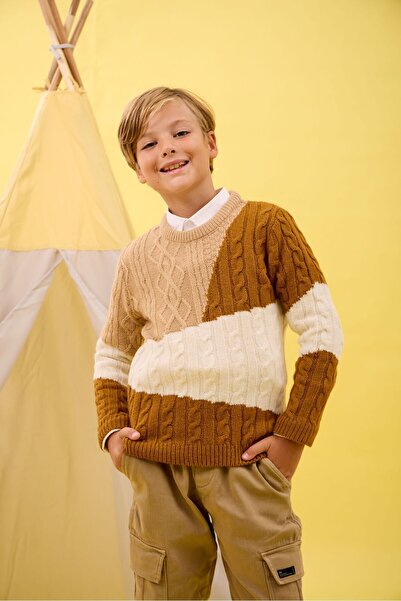 Nisrakids Ежедневен трикотажен пуловер с блокови шарки за момче