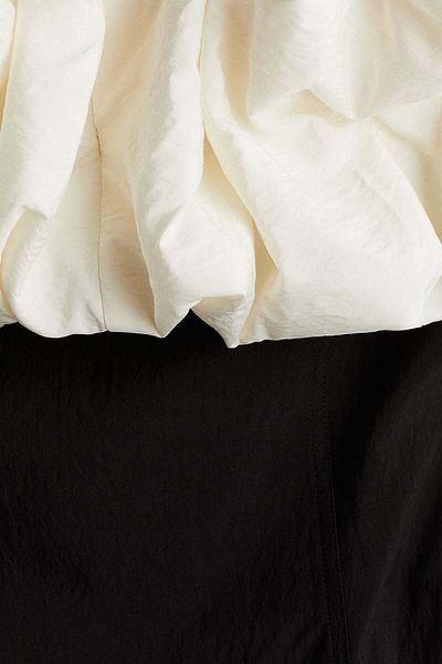 H&M Ruffled off-the-shoulder dress