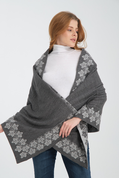 VEGA MODA Ivy Pattern Shoulder Shawl, Stylish Comfortable Shoulder Shawl with Ivy Pattern, Knitwear Shoulder Shawl, Reversible Shawl