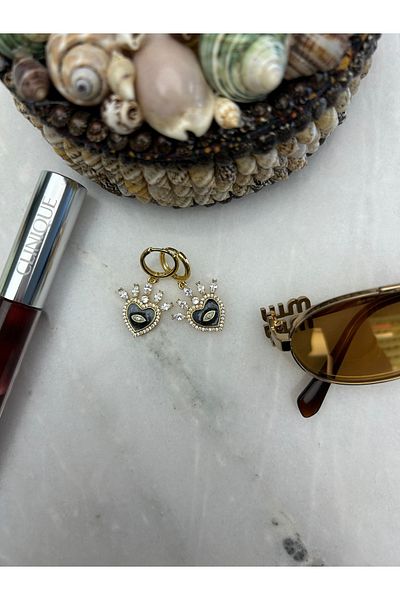 Gigi Stone Heart Earrings