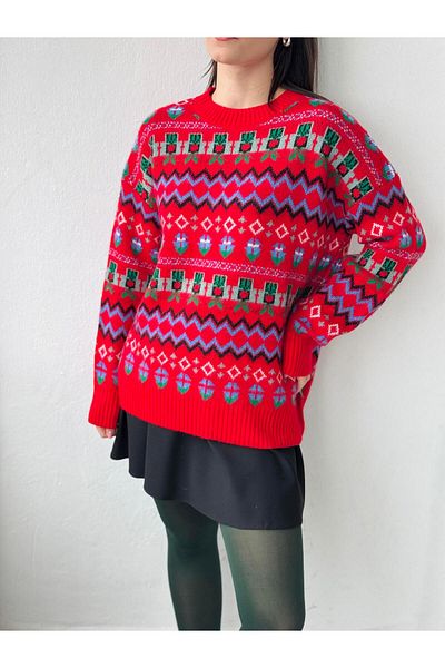 Retrobird Red Women's Knitwear Sweater - Jacquard Vintage Pattern
